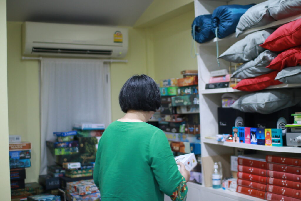 สฤณี อาชวานันทกุล บอร์ดเกม